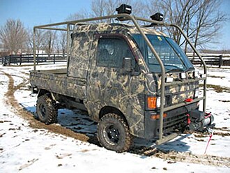 Kei-truck-camo-with-roll-bars2a.jpg