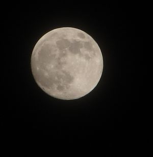 Almere-sky-full-moon-2.jpg